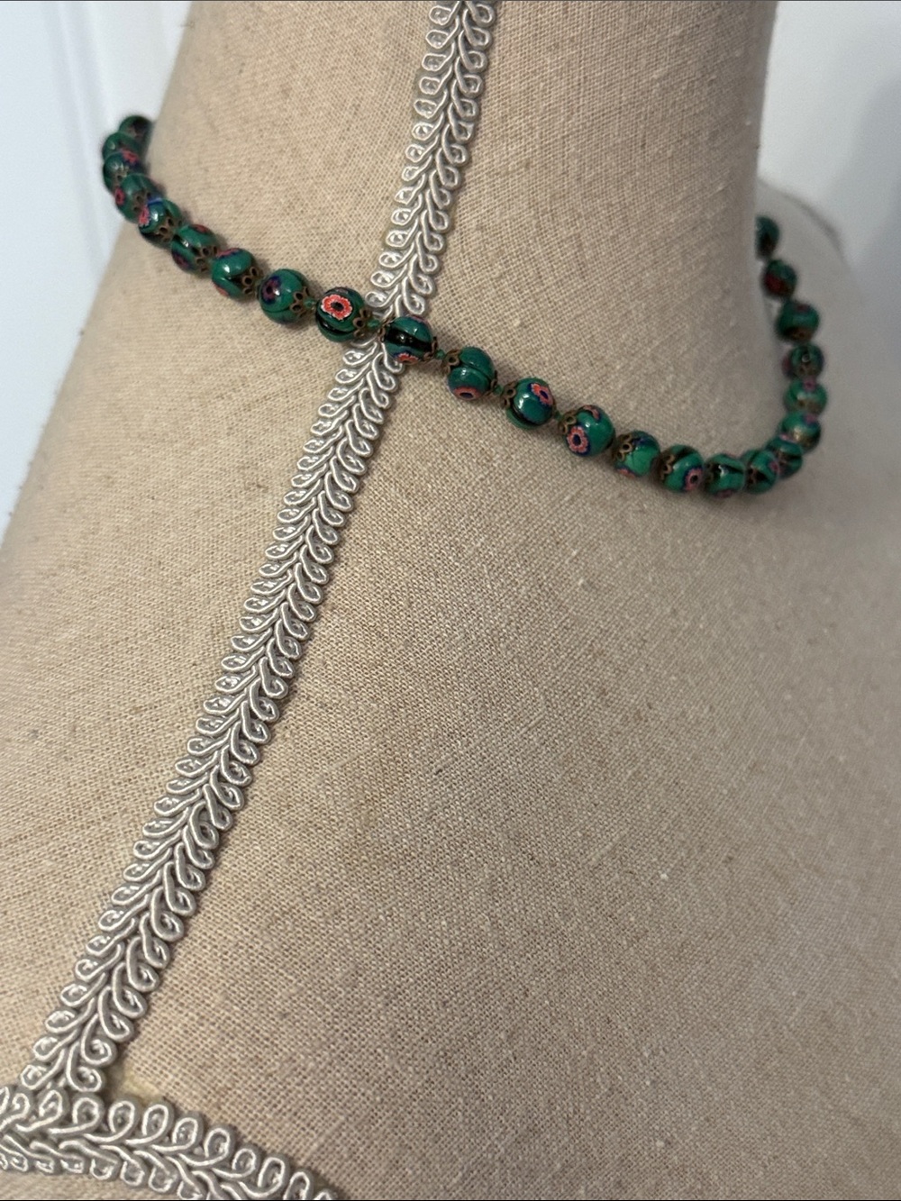 VINTAGE GREEN MURANO OR VENETIAN MILLEFIORI GLASS BEADS NECKLACE EYE FLORAL 17” - Picture 7 of 11